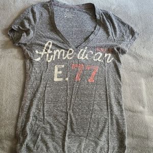 American Eagle V-Neck T-shirt